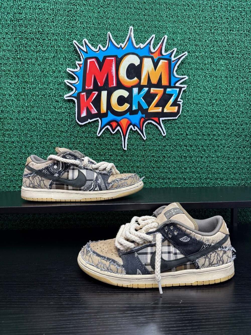 Nike SB Dunk Low Travis Scott Cactus Jack Men’s Size 8.5 Pre-Owned: Fair